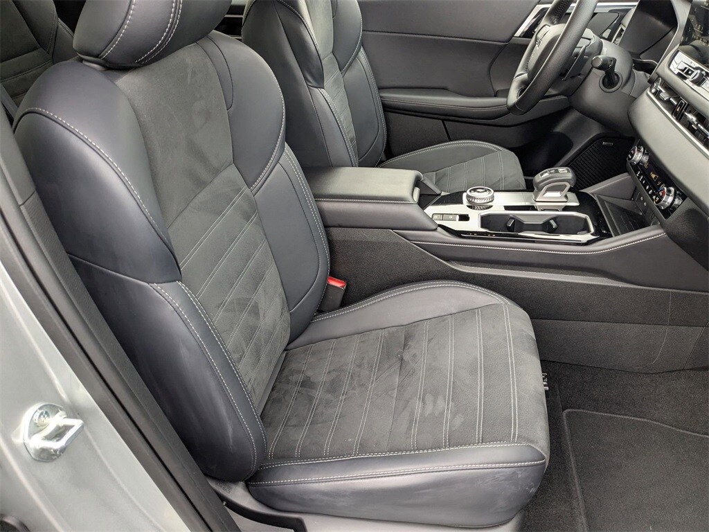 Thumbnail: 2025 Mitsubishi Outlander - 38