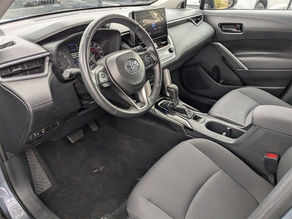 Thumbnail: 2024 Toyota Corolla Cross - 19