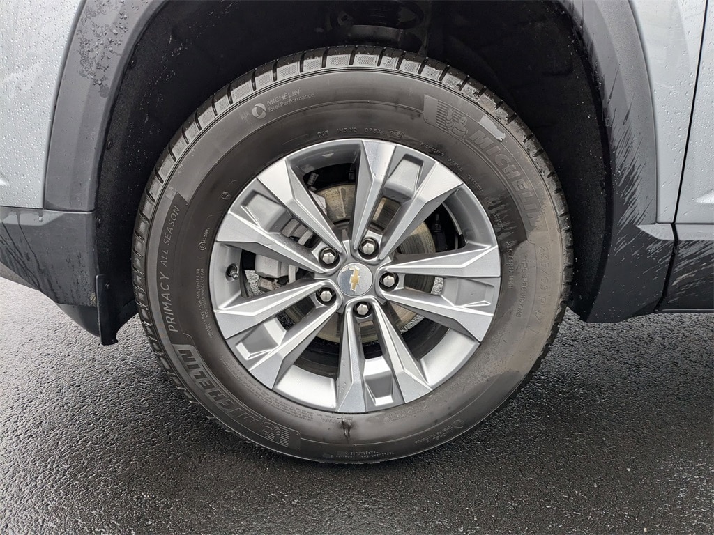 Thumbnail: 2025 Chevrolet Equinox - 11