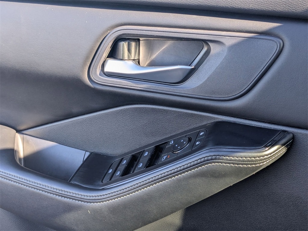 Thumbnail: 2024 Nissan Rogue - 14