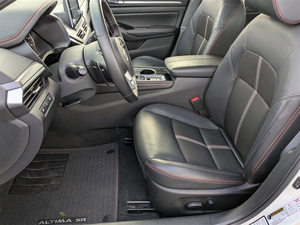 Thumbnail: 2025 Nissan Altima - 18