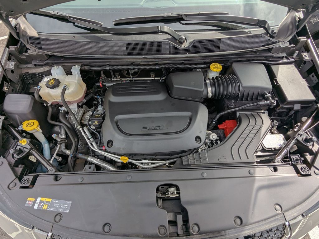 Thumbnail: 2025 Chrysler Pacifica - 37