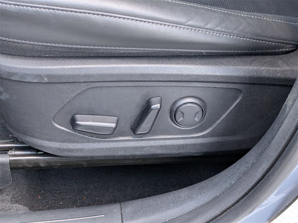 Thumbnail: 2024 Kia Sorento - 16