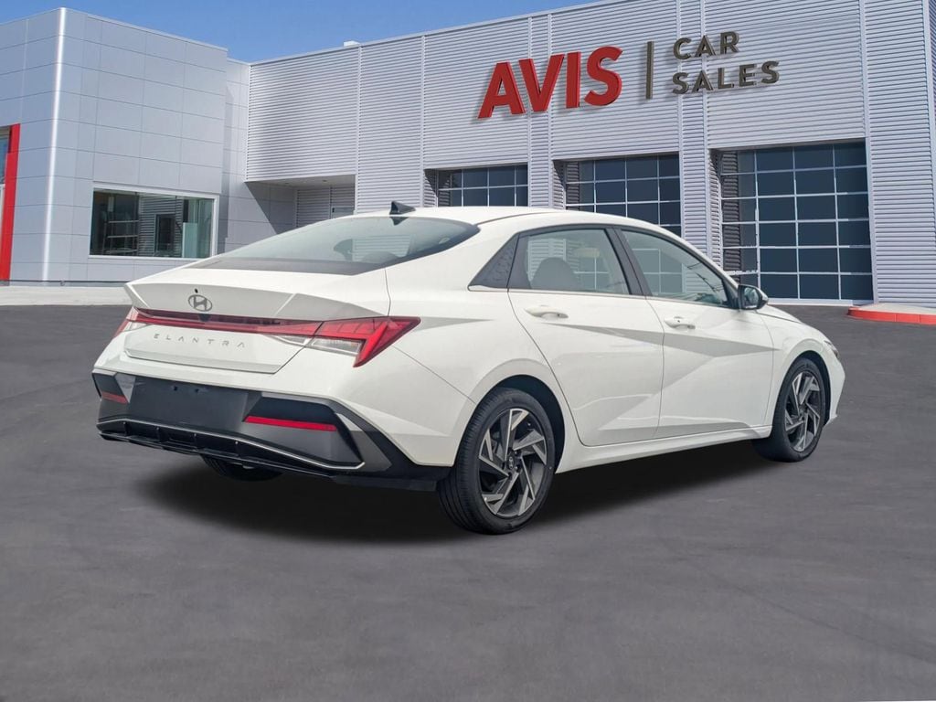 Thumbnail: 2025 Hyundai Elantra - 6