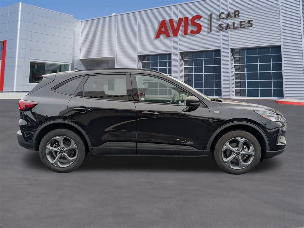 Thumbnail: 2025 Ford Escape - 7