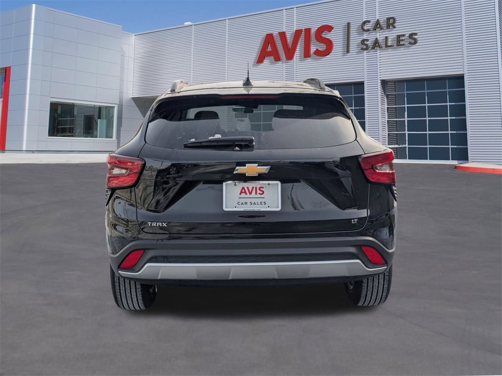 Thumbnail: 2025 Chevrolet Trax - 5