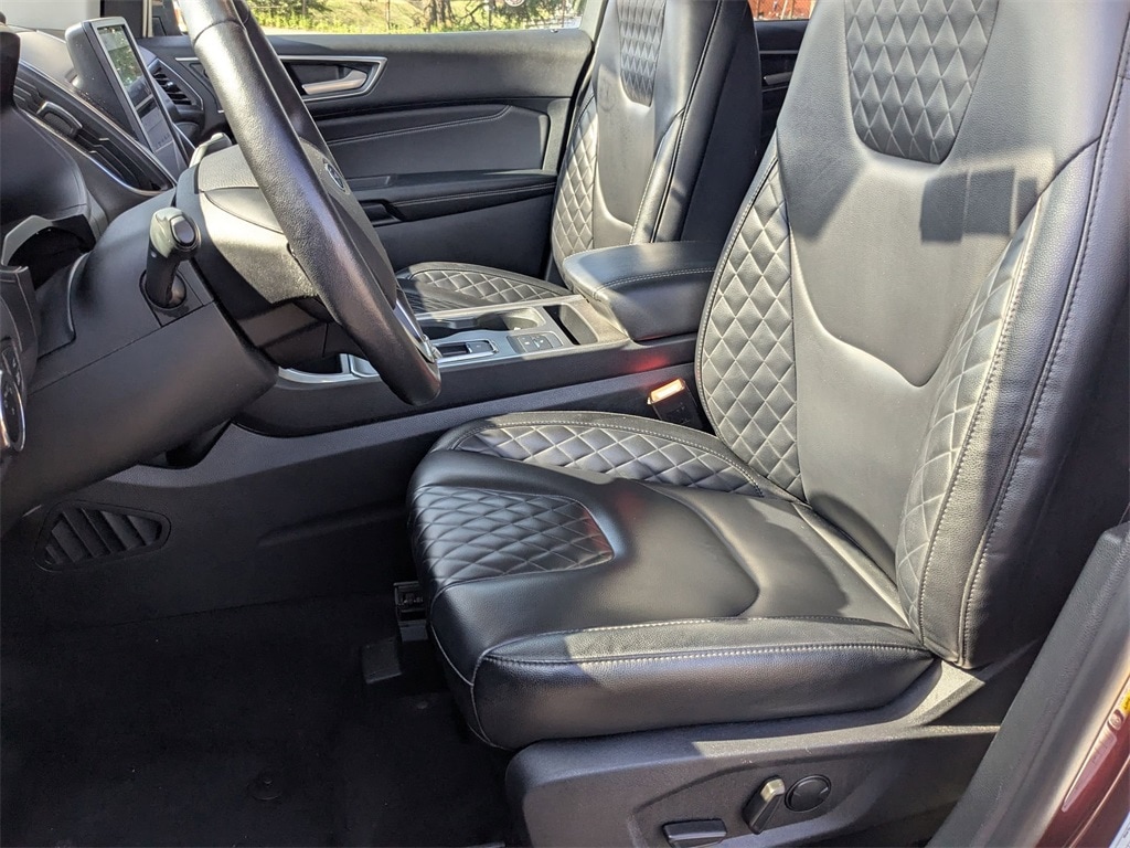 Thumbnail: 2024 Ford Edge - 15