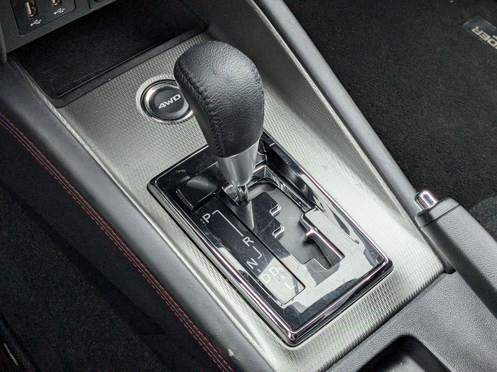 Thumbnail: 2025 Mitsubishi Outlander Sport - 22