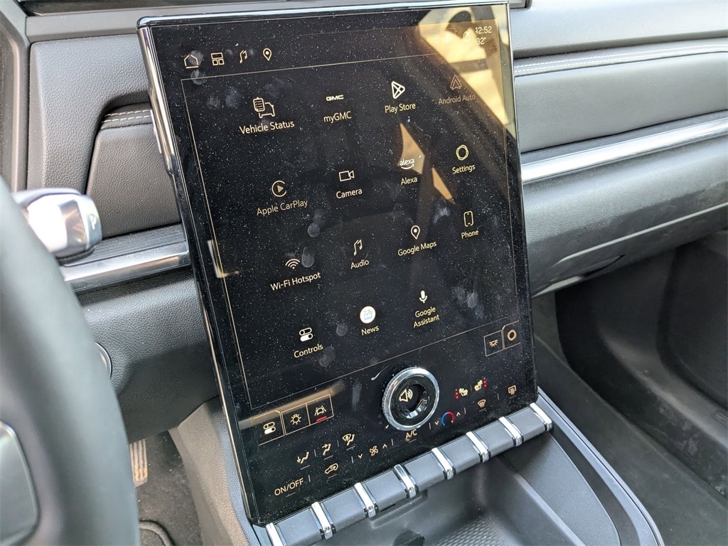 Thumbnail: 2025 GMC Terrain - 21