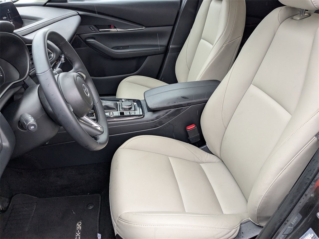 Thumbnail: 2025 Mazda CX-30 - 17