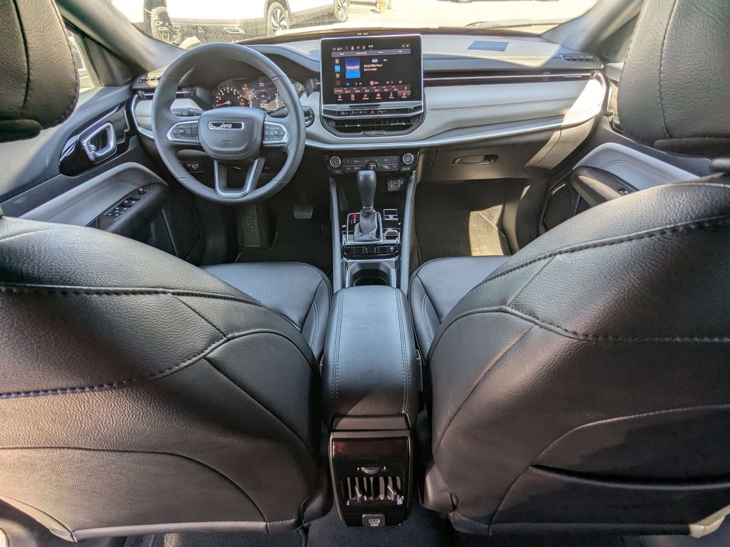 Thumbnail: 2025 Jeep Compass - 27