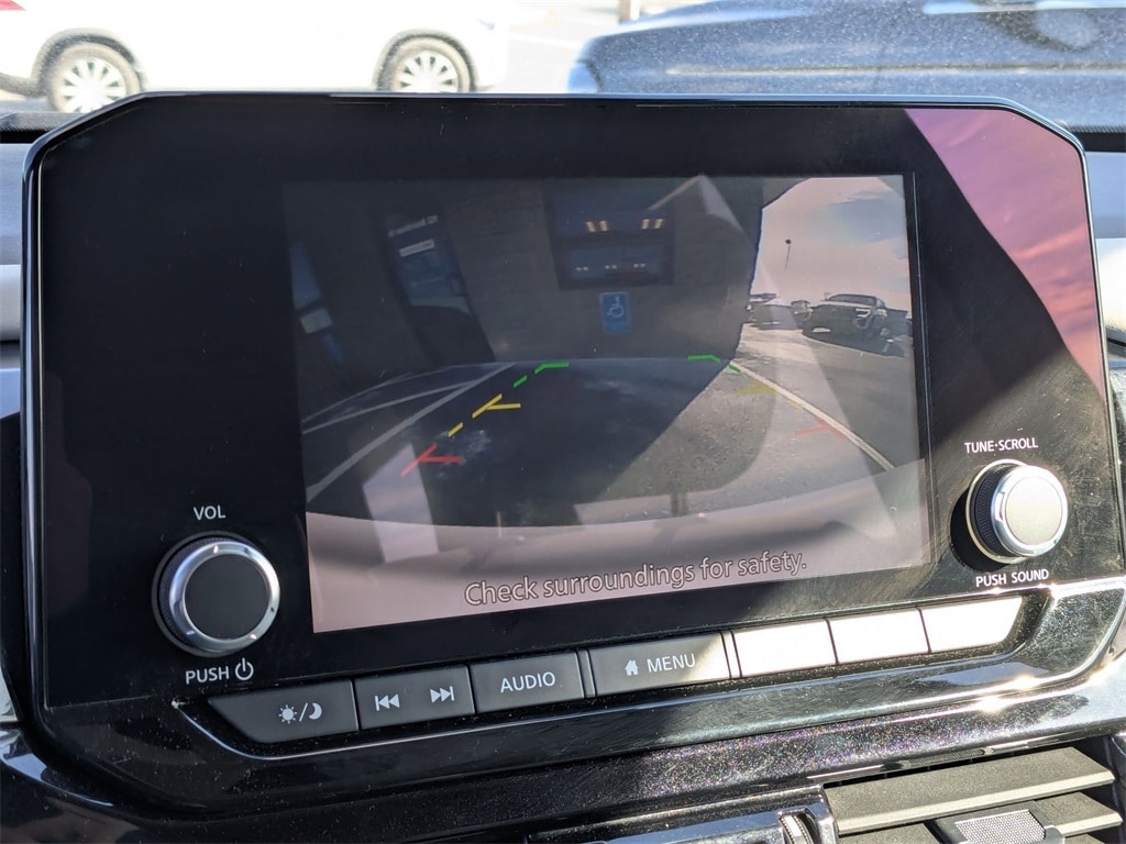 Thumbnail: 2024 Nissan Pathfinder - 24