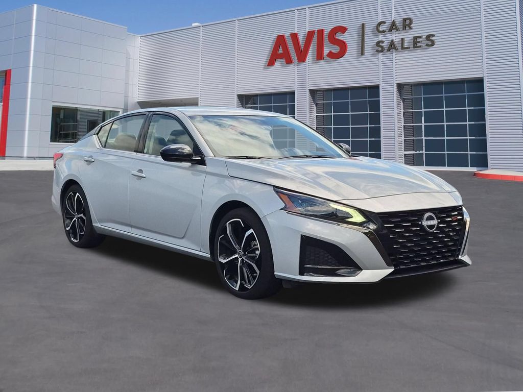 Thumbnail: 2025 Nissan Altima - 3