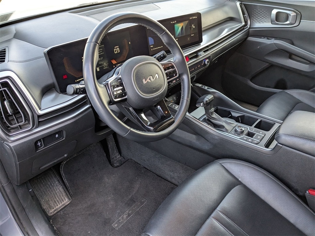 Thumbnail: 2024 Kia Sorento - 17