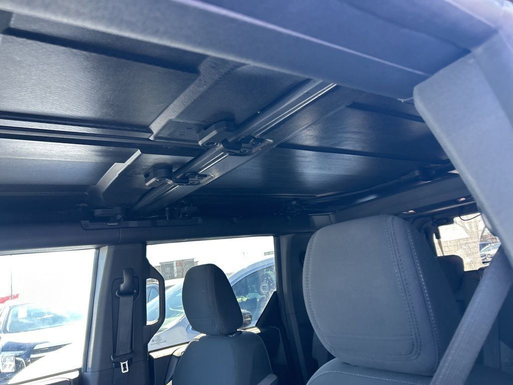 Thumbnail: 2025 Ford Bronco - 13