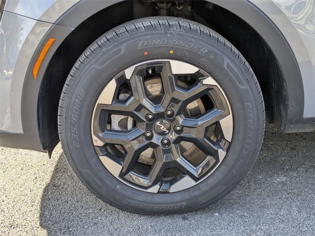 Thumbnail: 2024 Kia Sorento - 11