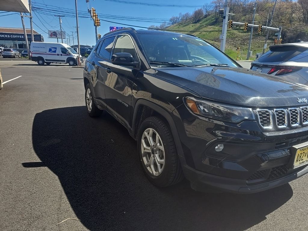 Thumbnail: 2025 Jeep Compass - 3