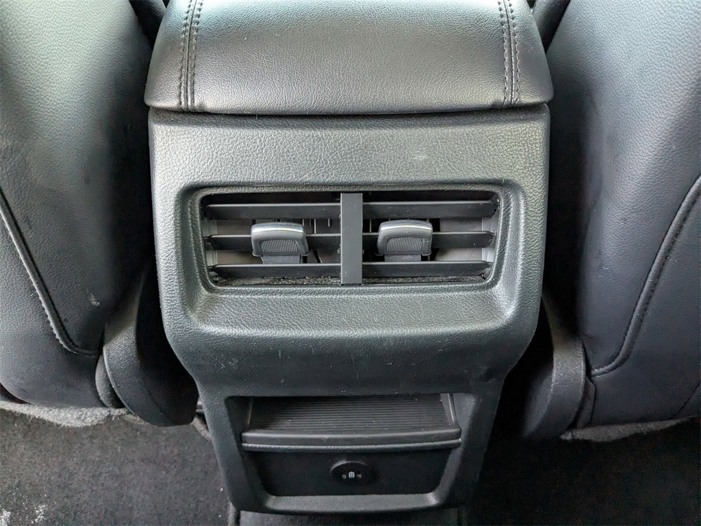 Thumbnail: 2024 Ford Edge - 28