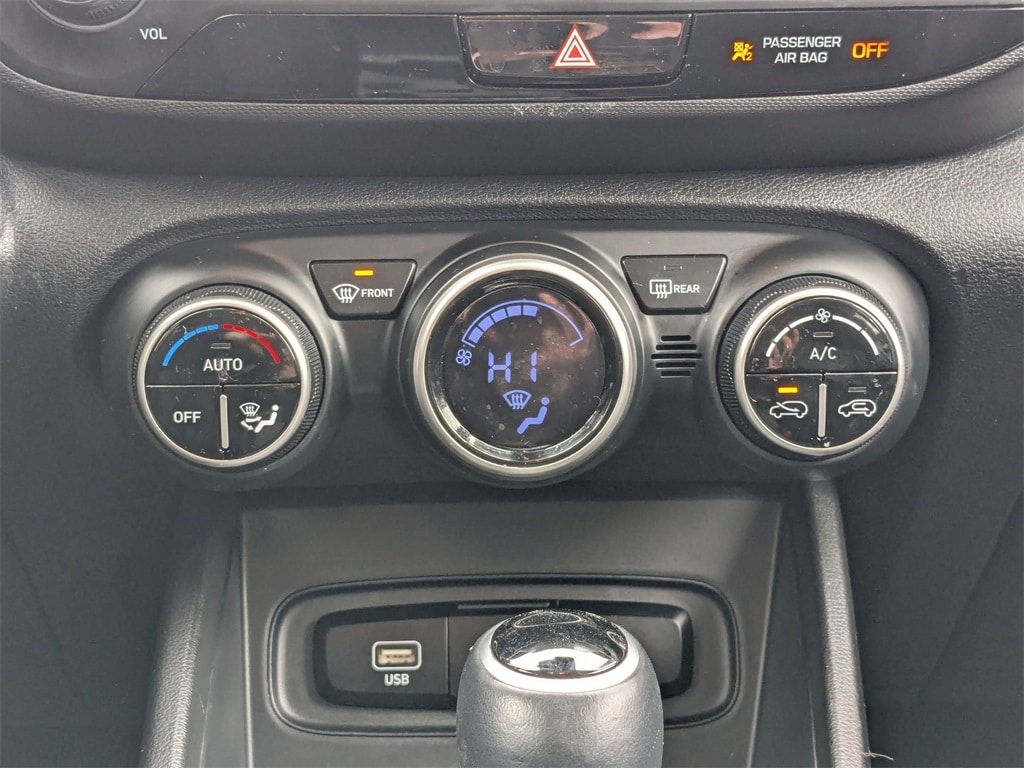 Thumbnail: 2025 Hyundai Venue - 24