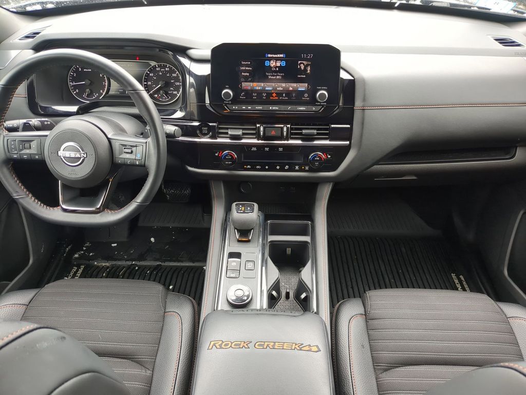 Thumbnail: 2025 Nissan Pathfinder - 25