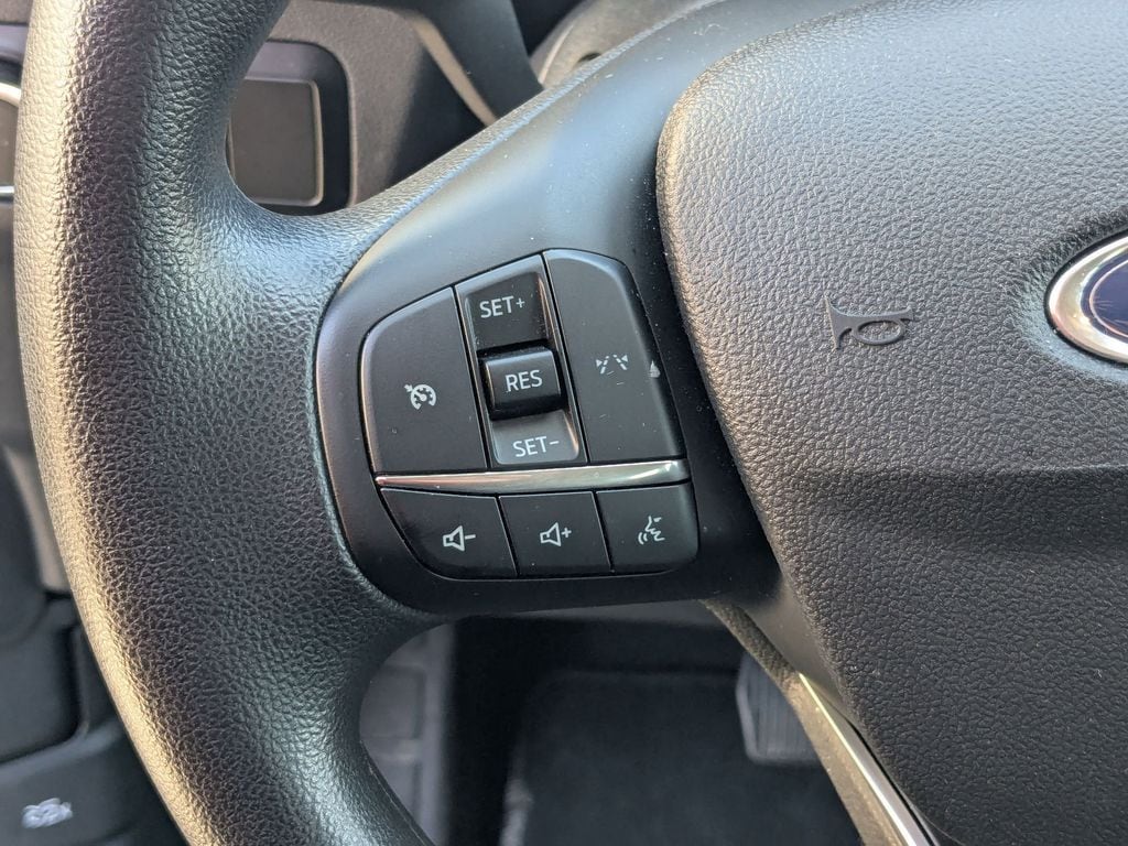 Thumbnail: 2025 Ford Escape - 17