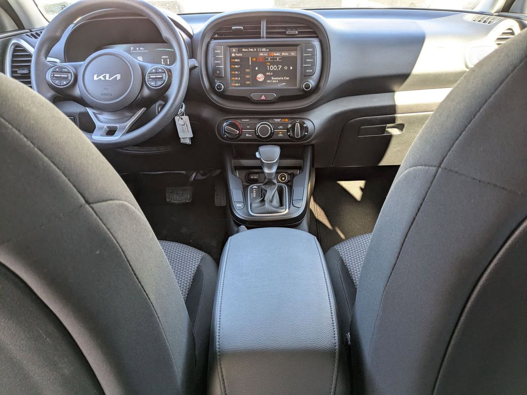 Thumbnail: 2024 Kia Soul - 29