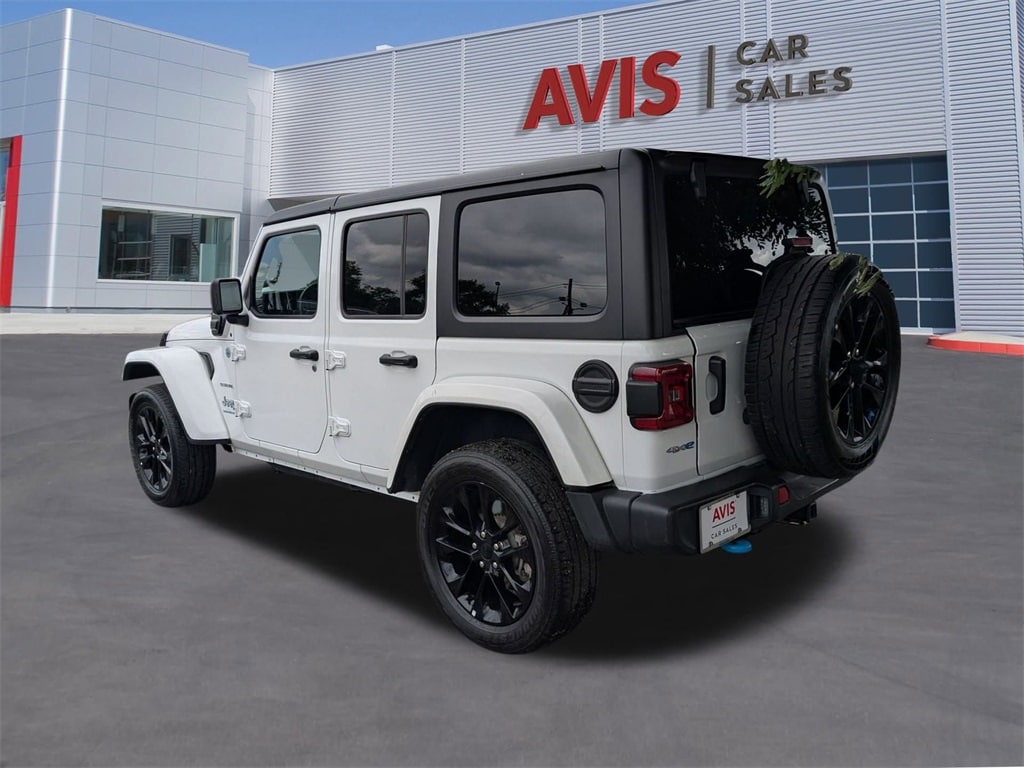 Thumbnail: 2022 Jeep Wrangler - 3