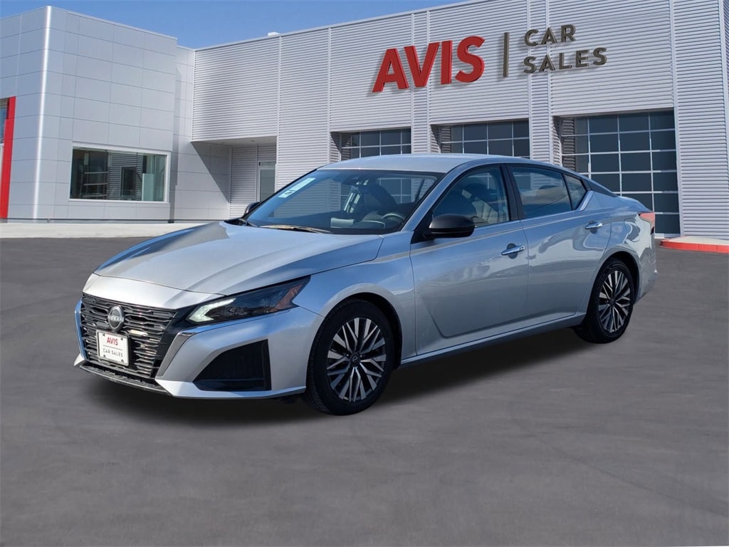 Thumbnail: 2024 Nissan Altima - 1