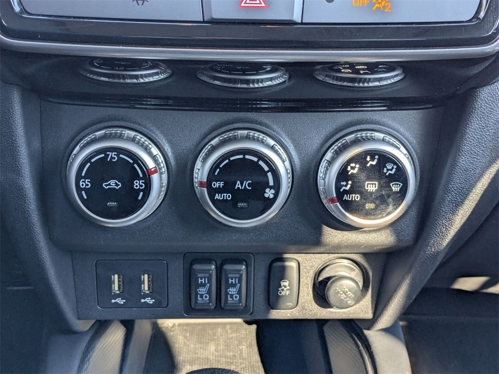 Thumbnail: 2025 Mitsubishi Outlander Sport - 27