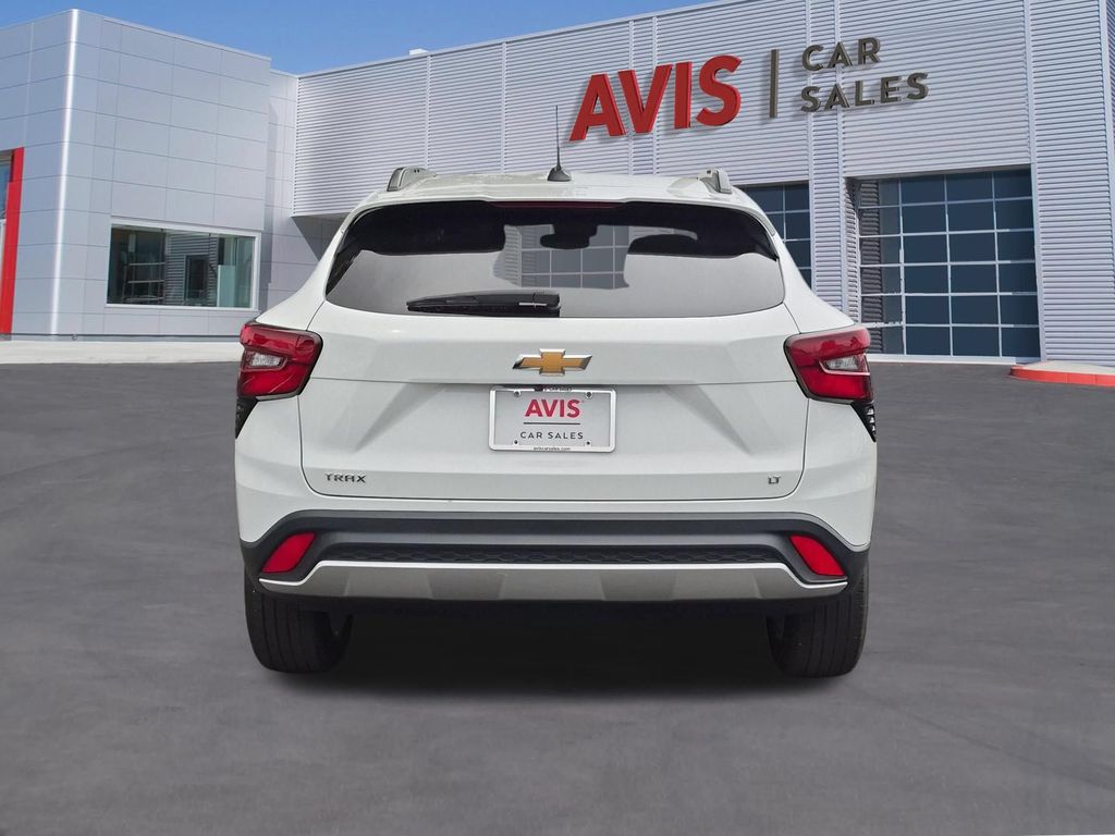 Thumbnail: 2025 Chevrolet Trax - 7