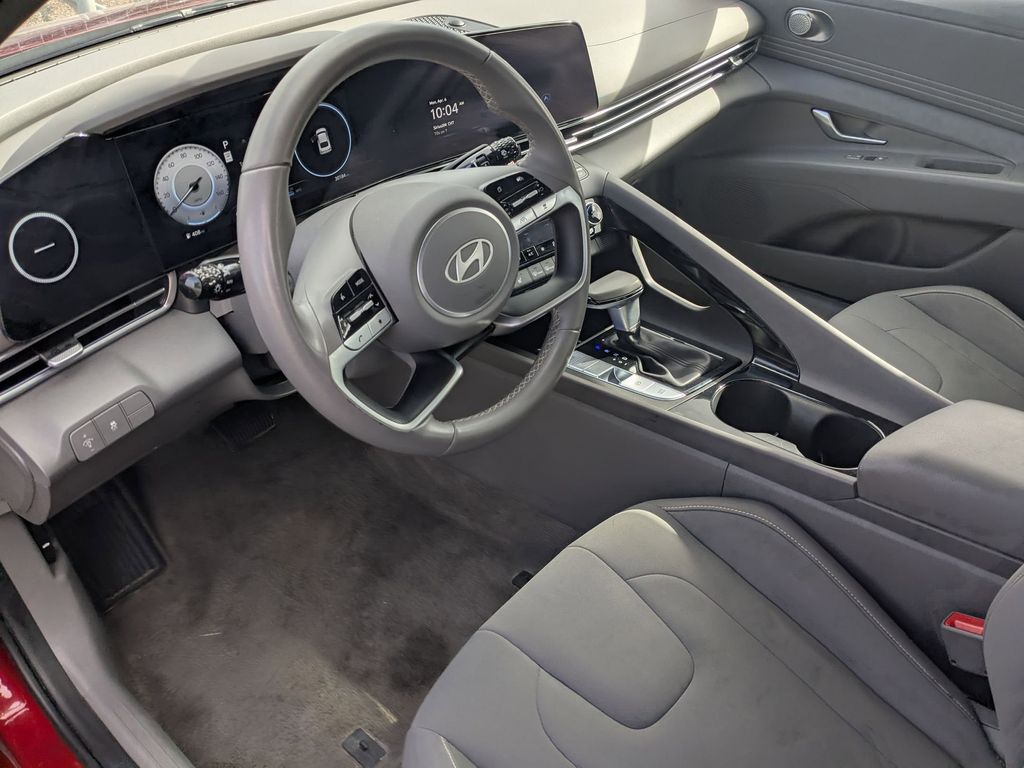 Thumbnail: 2025 Hyundai Elantra - 14
