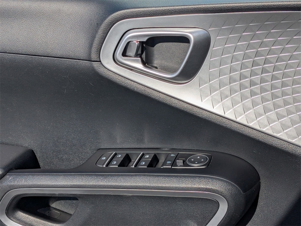 Thumbnail: 2024 Kia Soul - 14