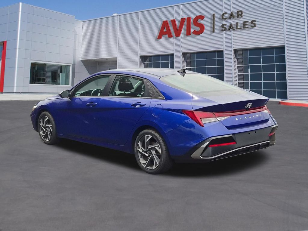 Thumbnail: 2025 Hyundai Elantra - 9