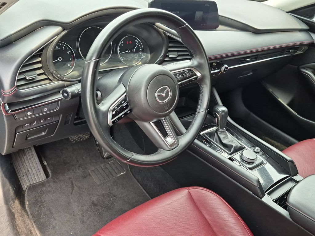 Thumbnail: 2025 Mazda Mazda3 - 15
