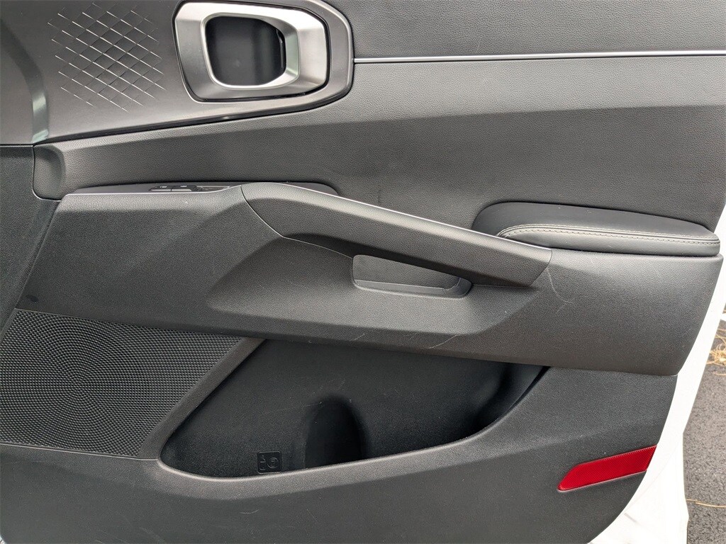 Thumbnail: 2024 Kia Sorento - 40