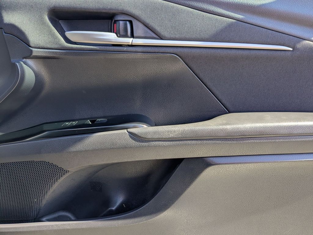 Thumbnail: 2025 Toyota Camry - 28