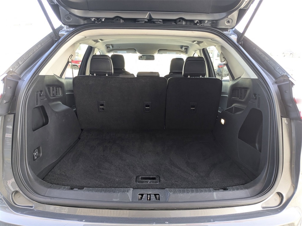 Thumbnail: 2024 Ford Edge - 32