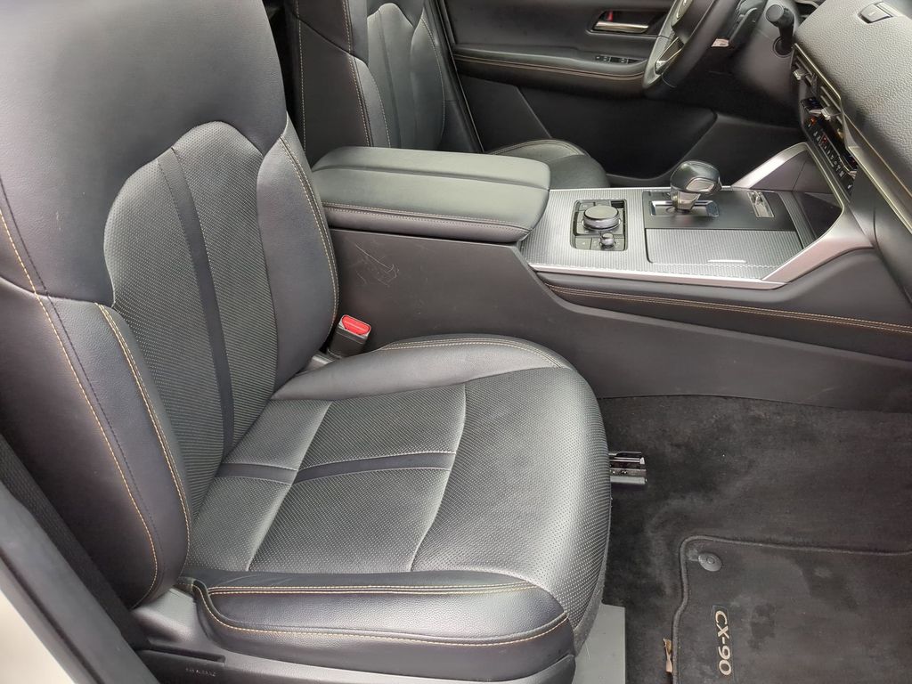 Thumbnail: 2024 Mazda CX-90 - 32