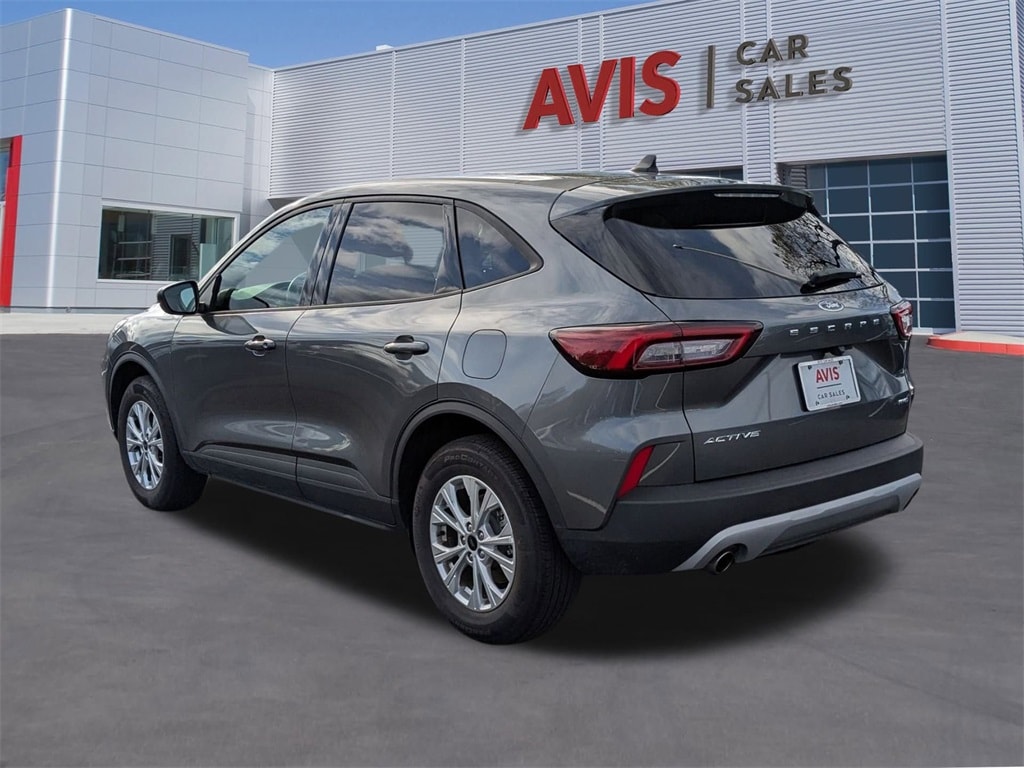 Thumbnail: 2025 Ford Escape - 3