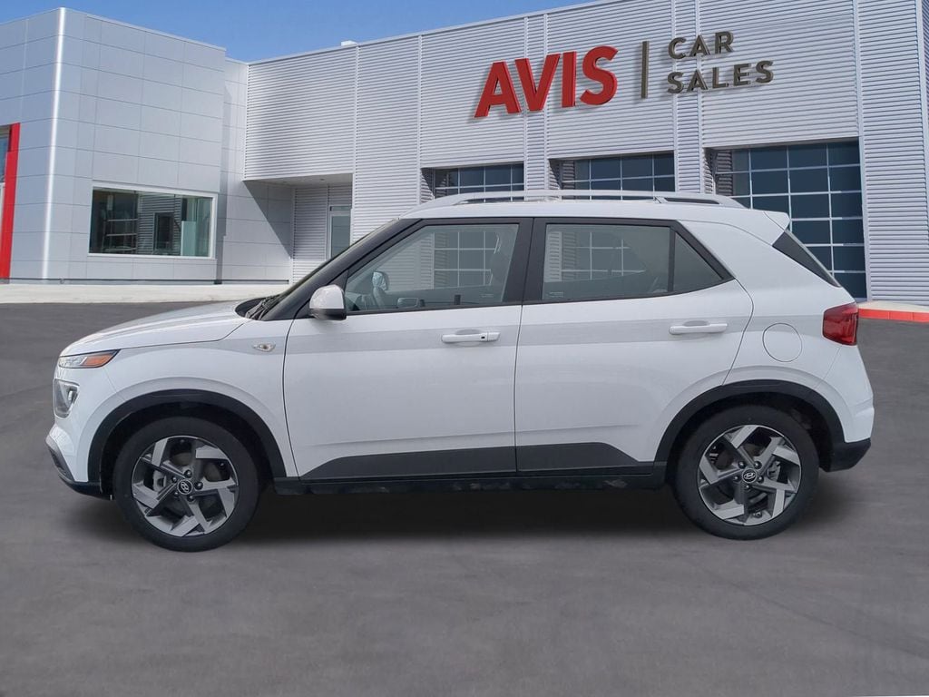 Thumbnail: 2025 Hyundai Venue - 2