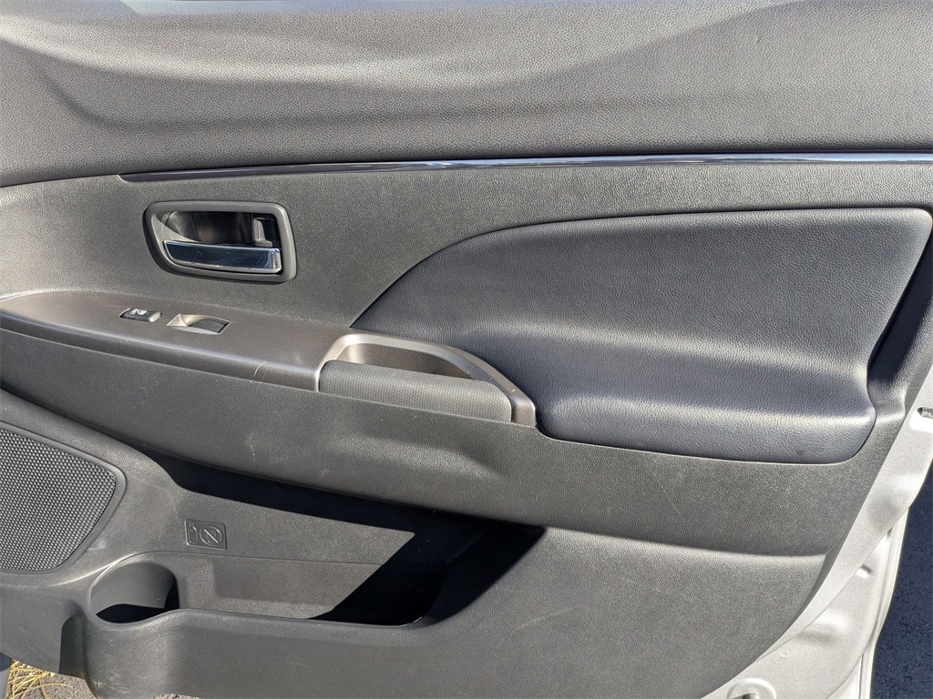 Thumbnail: 2025 Mitsubishi Outlander Sport - 36