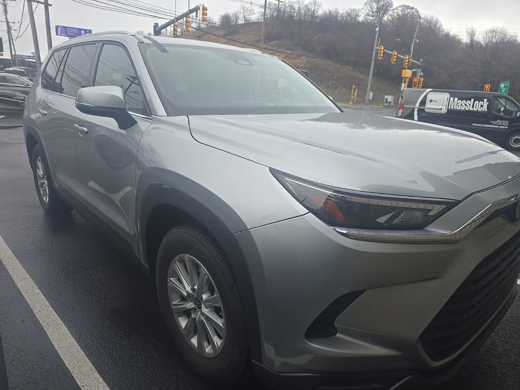 Thumbnail: 2025 Toyota Grand Highlander - 2