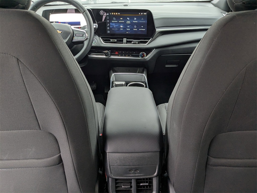 Thumbnail: 2025 Chevrolet Equinox - 31