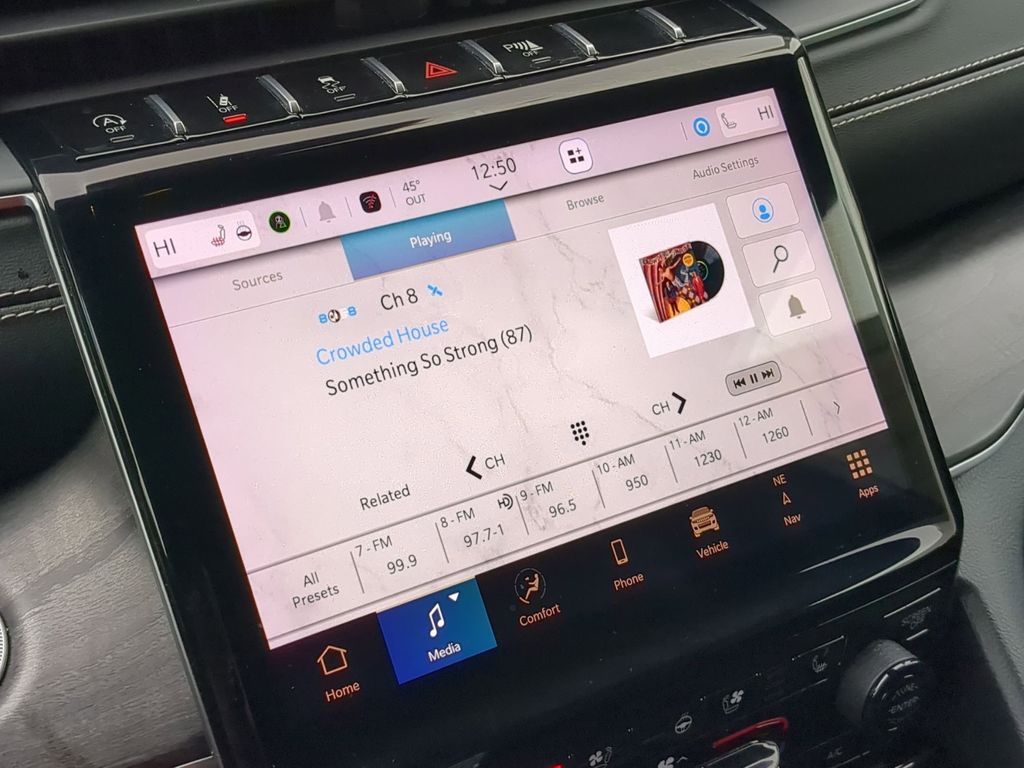 Thumbnail: 2024 Jeep Grand Cherokee L - 19