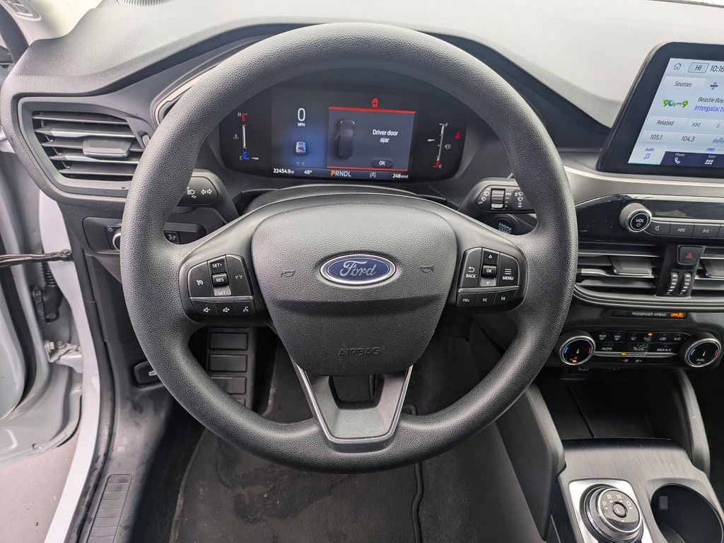 Thumbnail: 2025 Ford Escape - 19