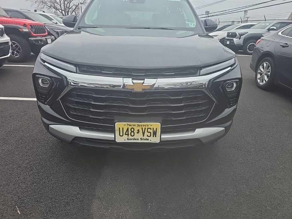 Thumbnail: 2025 Chevrolet TrailBlazer - 2