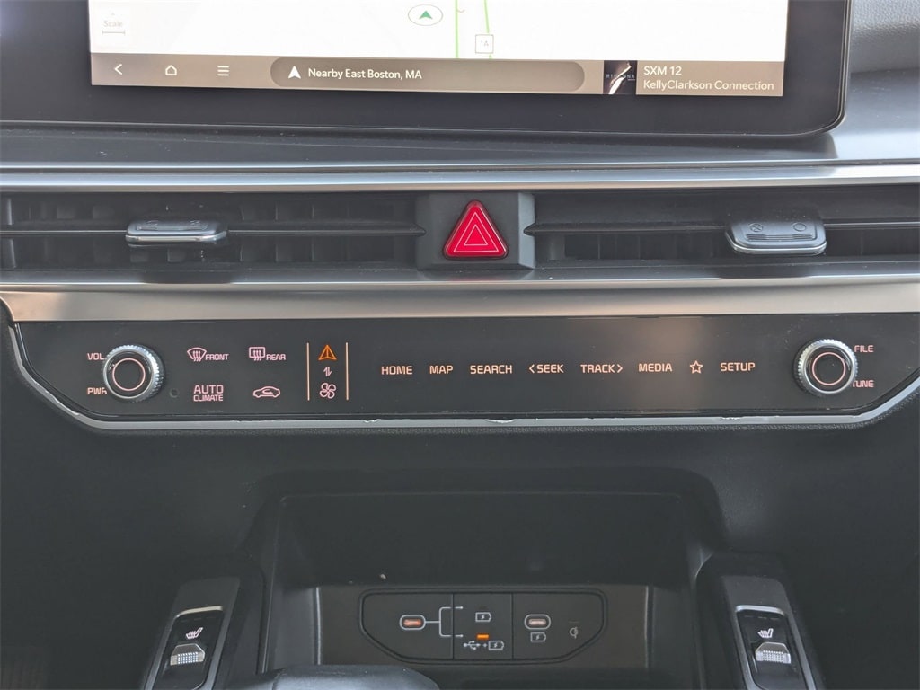 Thumbnail: 2024 Kia Sorento - 26