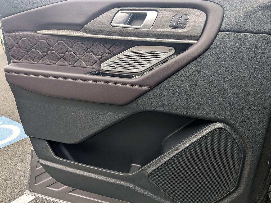 Thumbnail: 2025 Ford Explorer - 11