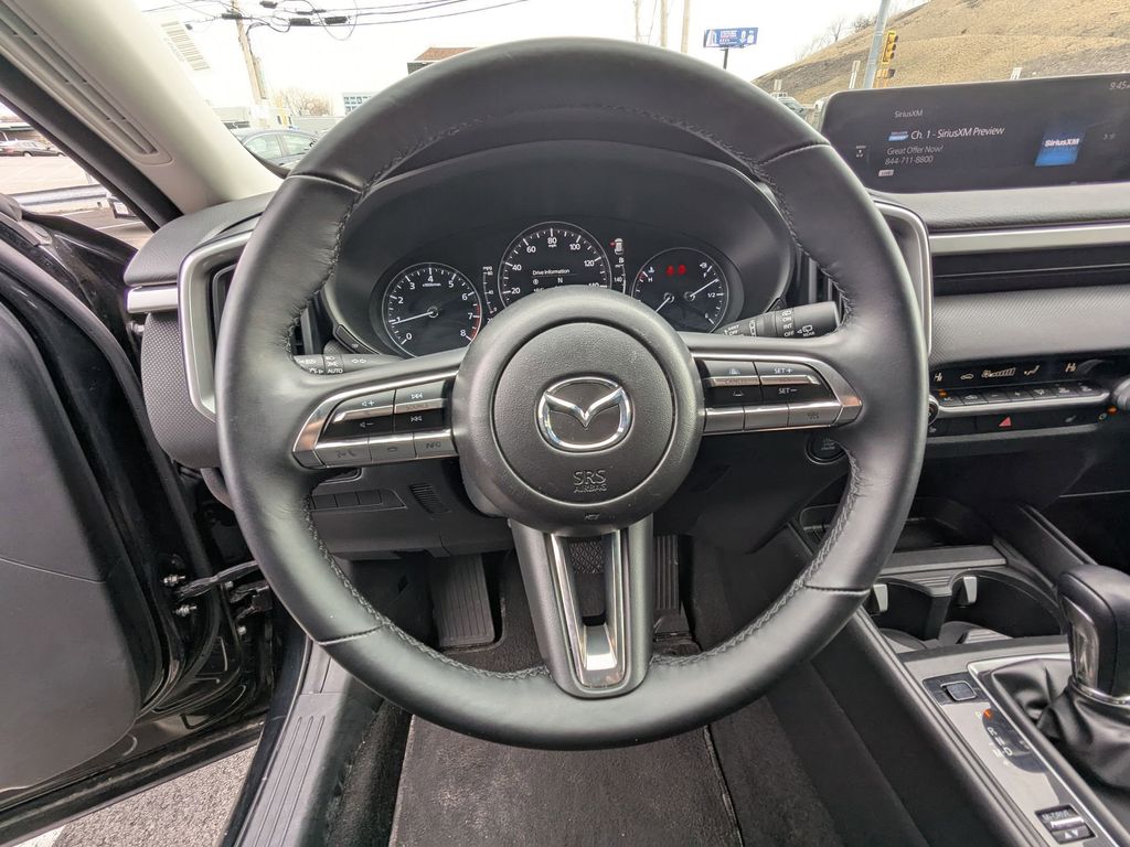 Thumbnail: 2025 Mazda CX-50 - 17