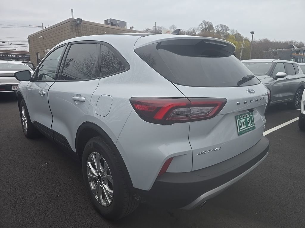 Thumbnail: 2025 Ford Escape - 5